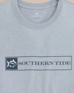Heather St Banner Year Front Graphic Short Sleeve T-Shirt<Southern Tide Store